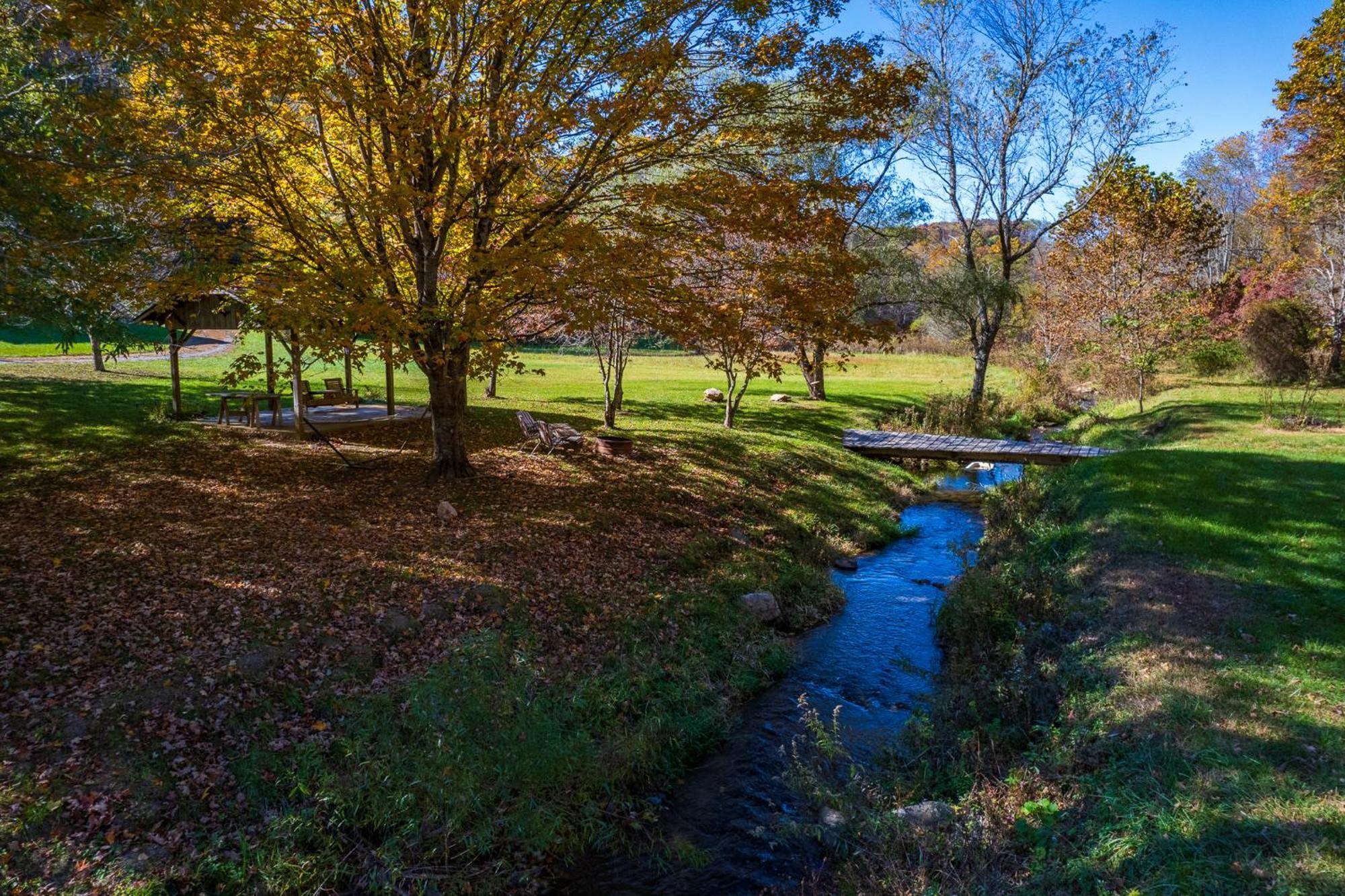 Creekside Paradise - A Peaceful Family Focused Retreat On A Flowing Creek Sparta Buitenkant foto